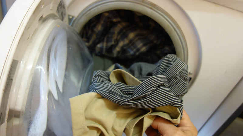 putting clothes to the washing machine—How can I disinfect my laundry without bleach